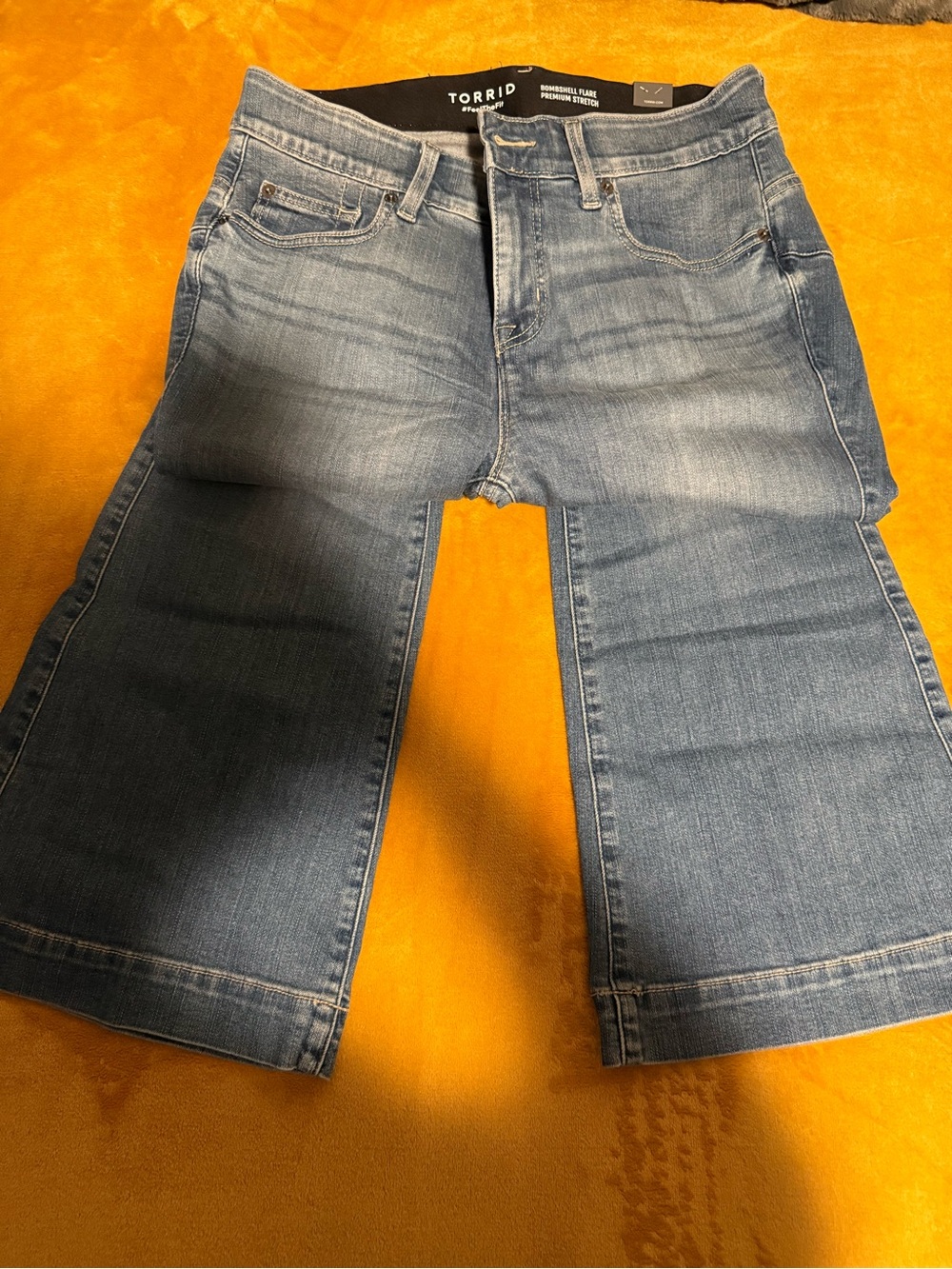 Torrid bombshell flared jeans - Picture 7 of 13